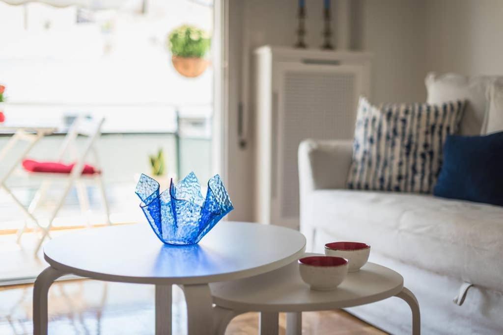 Apartament New! Bright & Remodeled 1bed 2min Walk To Acropolis Ateny