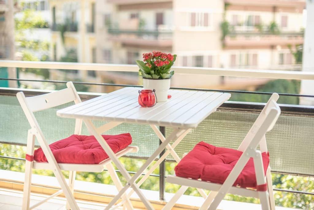 New! Bright & Remodeled 1bed 2min Walk To Acropolis Apartament