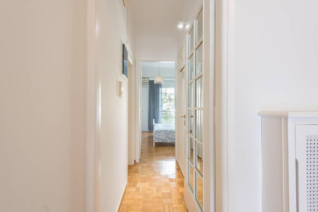 Apartment New! Bright & Remodeled 1bed 2min Walk To Acropolis Athens
